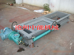 電液動平（píng）板閘門